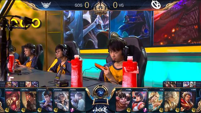 保持后防线 保持后防线