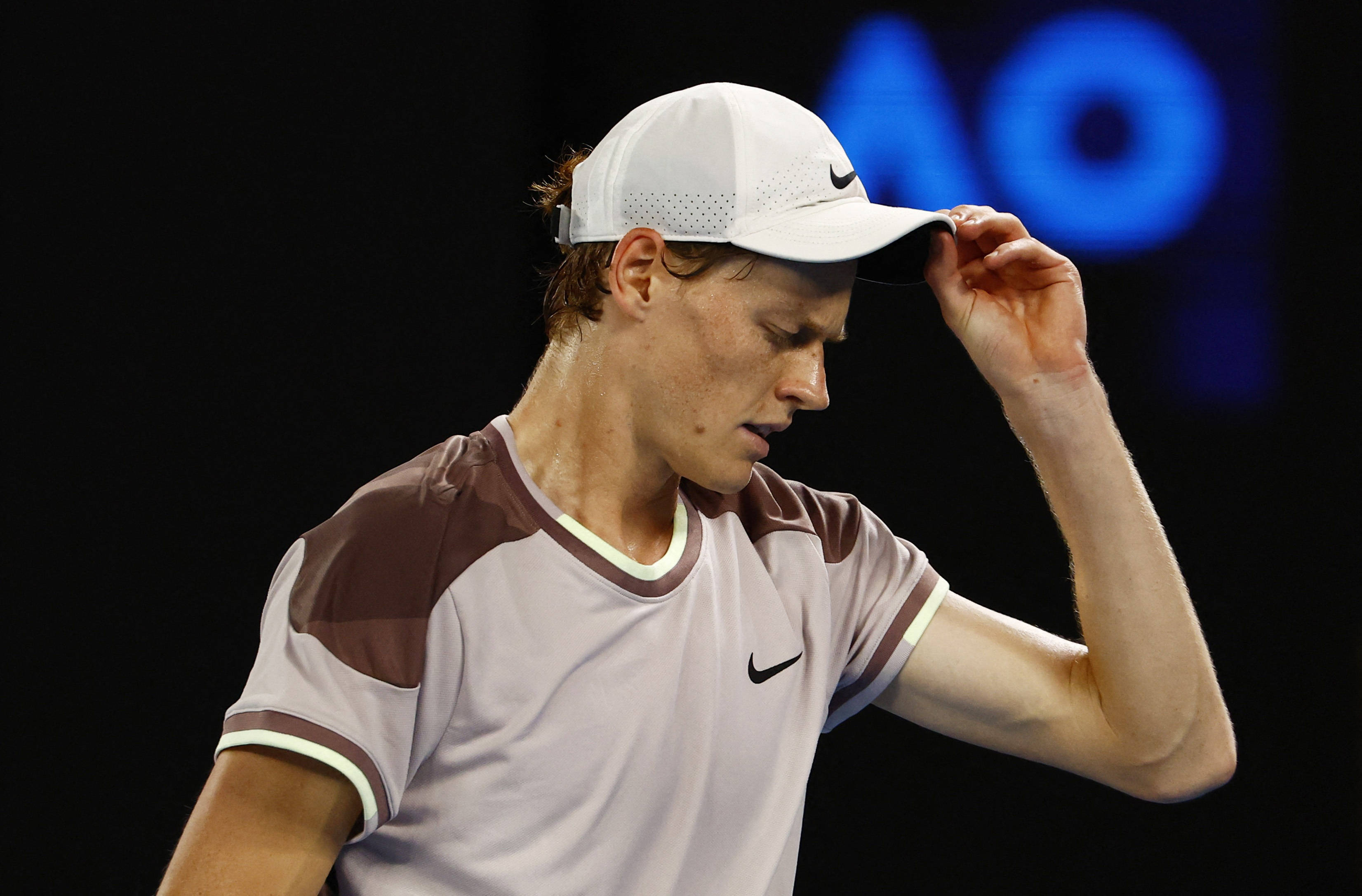 但他的持球 但他的持球