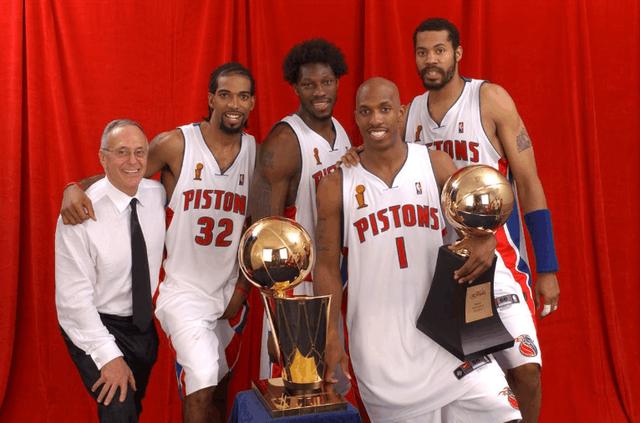 张玉宁迎来28岁生日，国安官方送祝福.