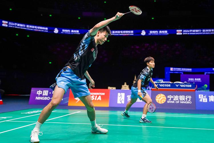 巴特罗·科隆达成 247 胜，超越马丁内斯成为拉美胜投王