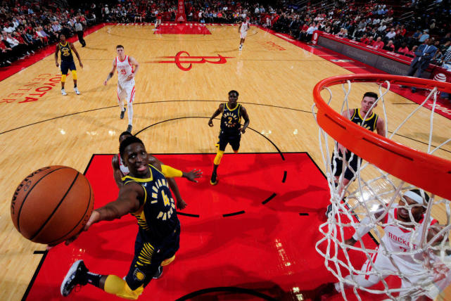 中场教练更换帮助BLG战胜微博